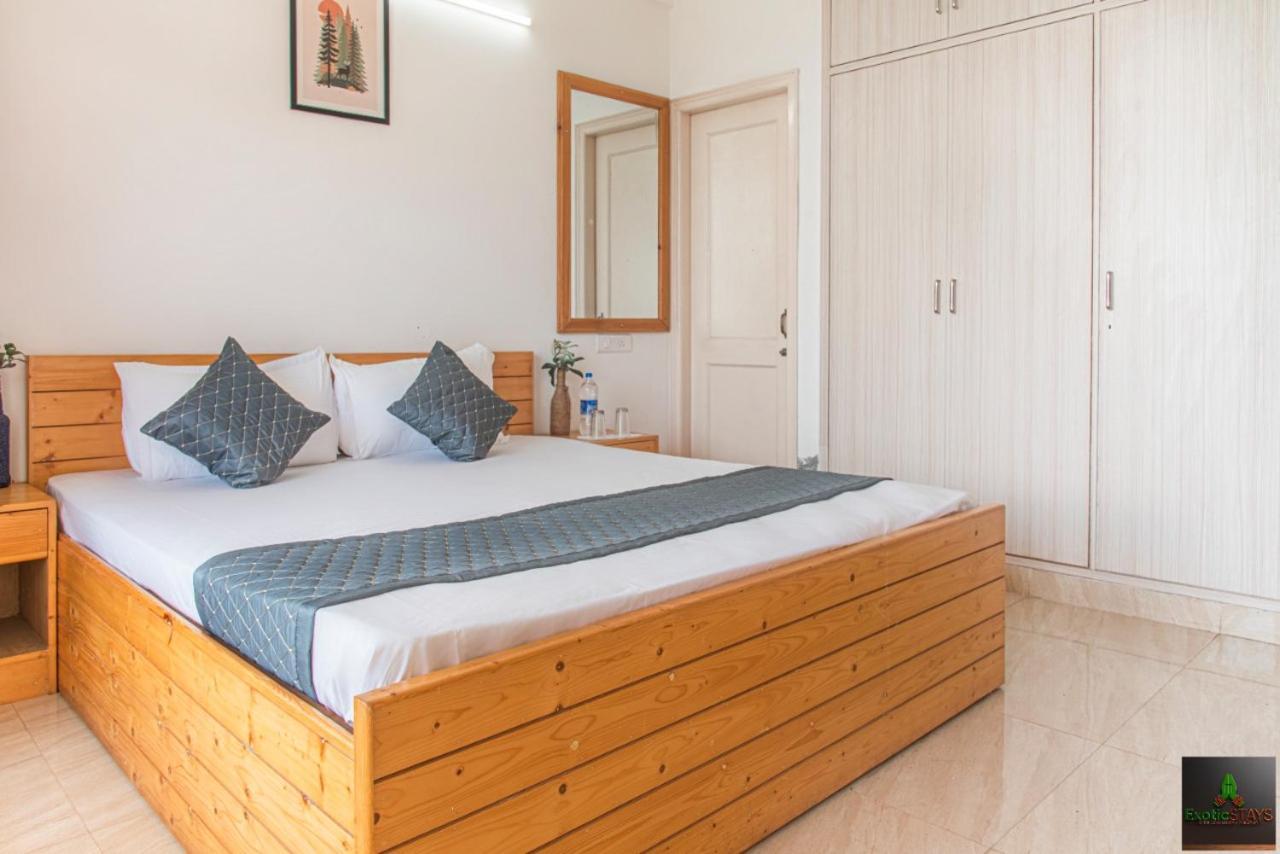 The Western Heights I Serviced Apartments I Pvt Balcony I Lift I Peacefull Area I Family Accomodation I Kasauli I By Exotic Stays Buitenkant foto