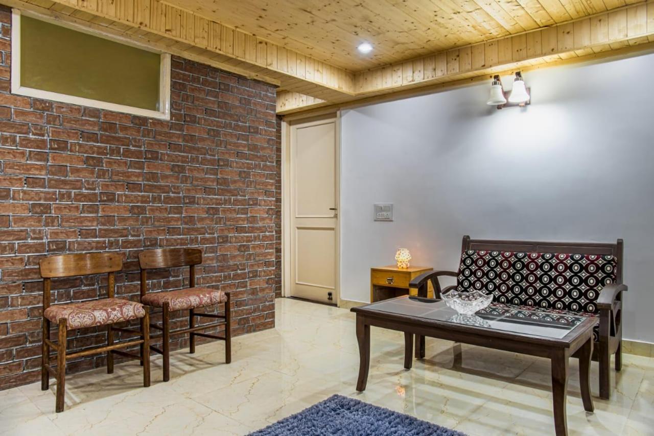 The Western Heights I Serviced Apartments I Pvt Balcony I Lift I Peacefull Area I Family Accomodation I Kasauli I By Exotic Stays Buitenkant foto