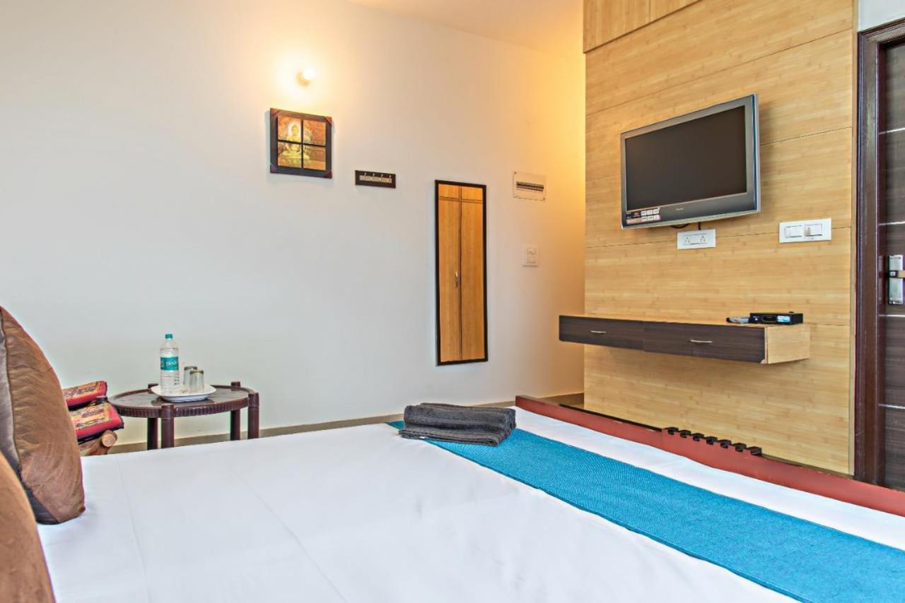 The Western Heights I Serviced Apartments I Pvt Balcony I Lift I Peacefull Area I Family Accomodation I Kasauli I By Exotic Stays Buitenkant foto